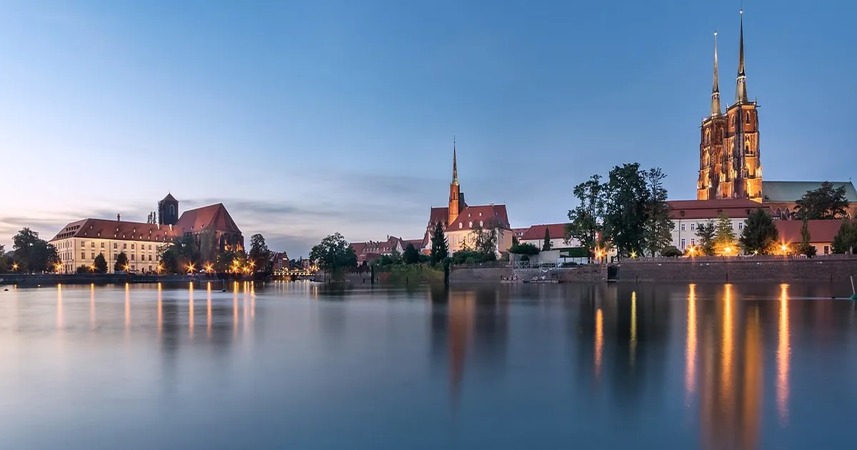 Usługi pogrzebowe we Wrocławiu — cmentarz i zakłady pogrzebowe 2026